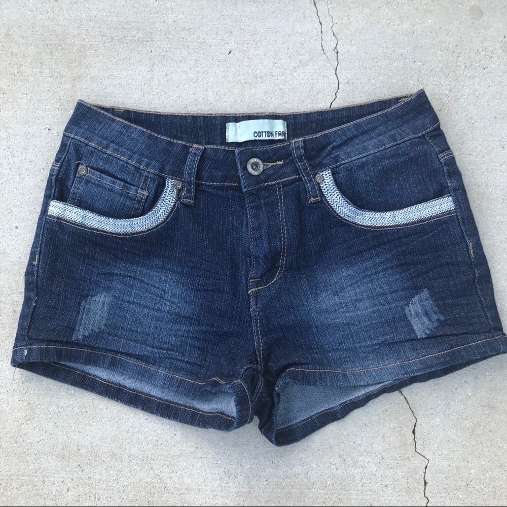- Cotton farm women’s shorts size 7/8